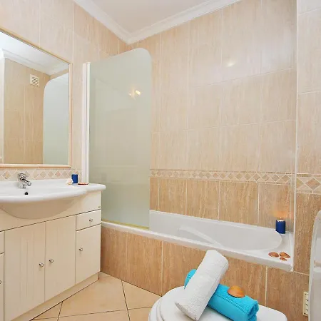 Paphos By Algarve Vacation Apartment Albufeira