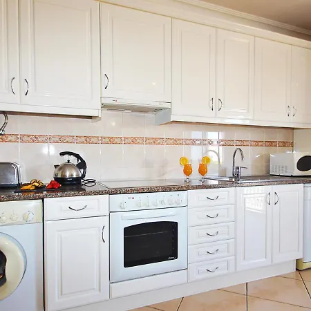 Apartment Paphos By Algarve Vacation